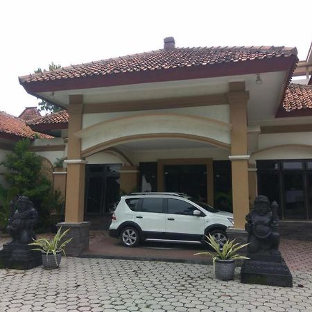 Graha Hotel Sragen Luaran gambar