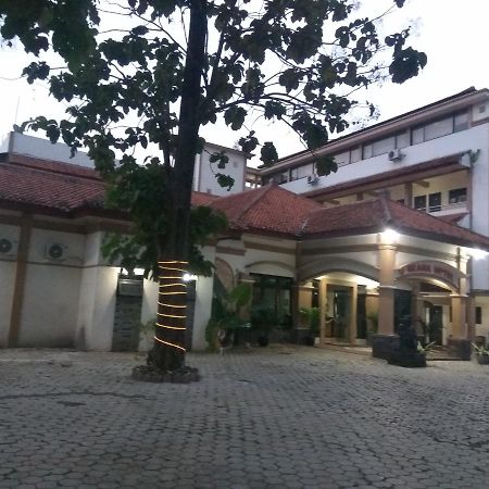 Graha Hotel Sragen Luaran gambar