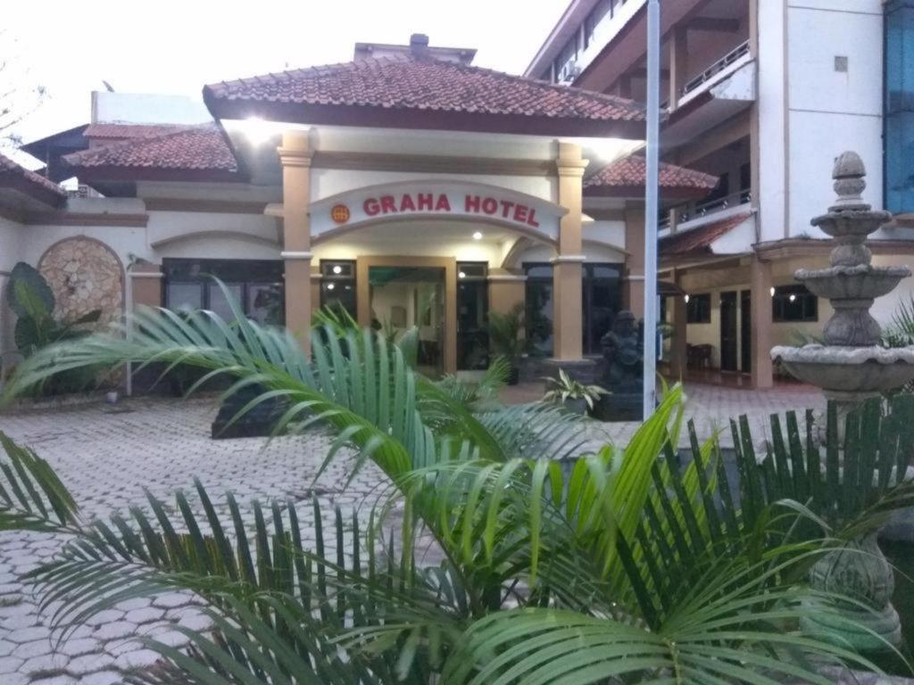Graha Hotel Sragen Luaran gambar